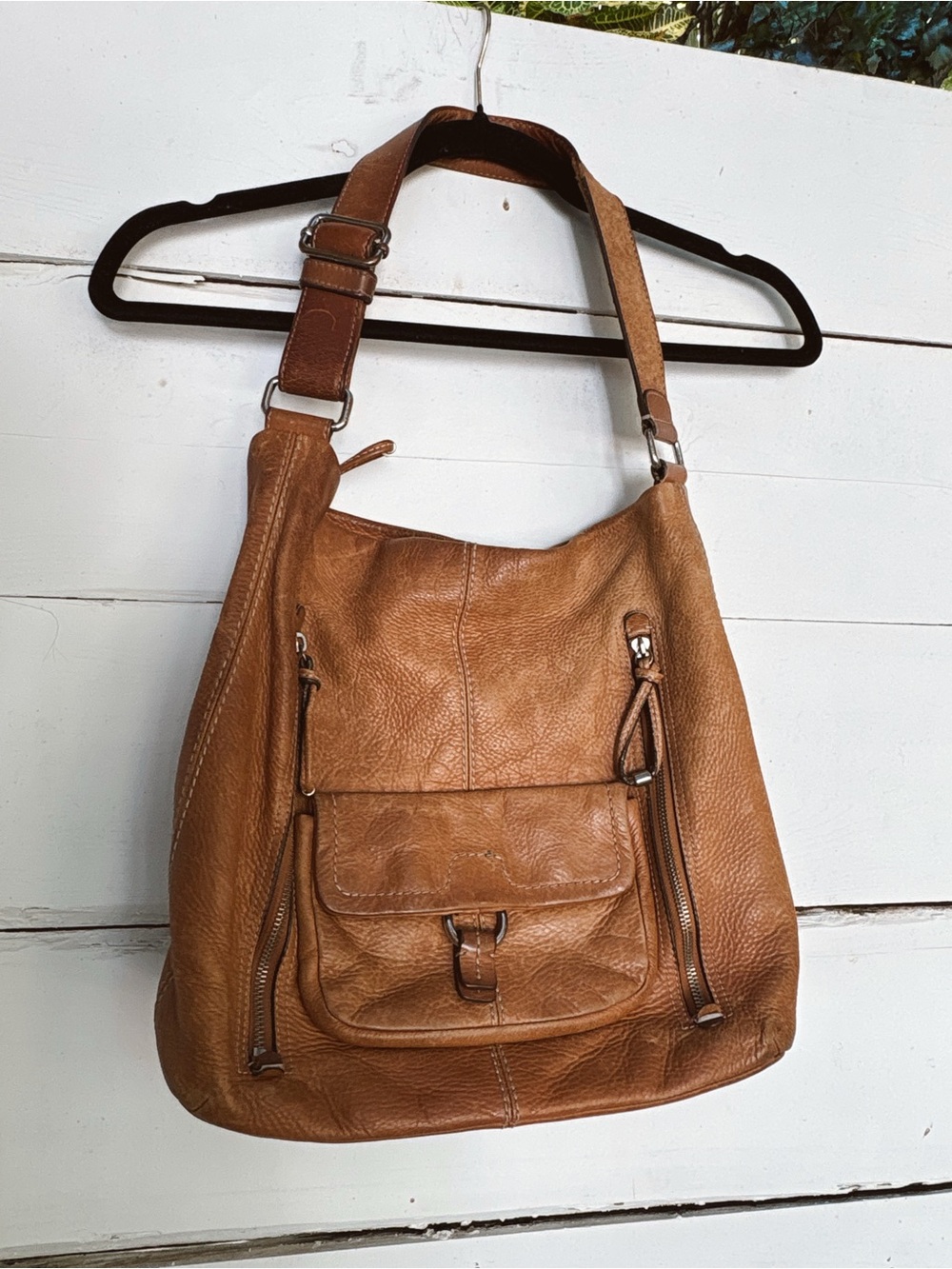 Banana Republic Classic Tan Leather Hobo Bag